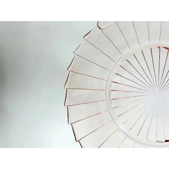 Sierra Pinwheel Jeannette Pink 1930's Depression Glass Decorative | Serving Plat - Picture 5 of 9